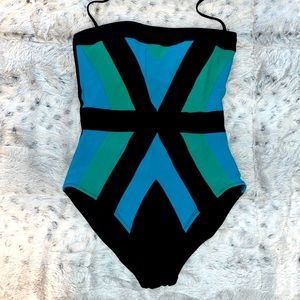 Shaping one piece swimsuit